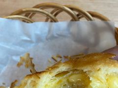 黄金流奶羊角-麦田工坊(月湖店)