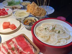 -九鼎轩脆毛肚火锅(南京东路店)