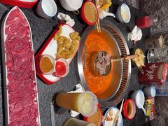 -醉董牛川派鲜肉自选火锅(烟台店)