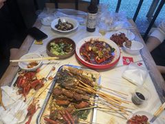 -老街烧烤大排档·地道湖北菜·龙虾馆(汉口火车站店)