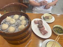 -颐缘居·南翔小笼馆