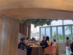 -水桶王国主题餐厅·聚会·生日派对·亲子活动·家庭套餐(亚龙湾希尔顿店)