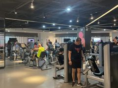 -银吉姆健身(平江万达馆)