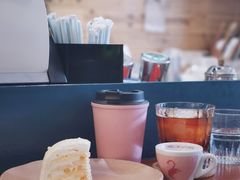 -Be Lived Cafe比例咖啡(摩天轮店)