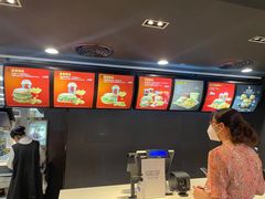 -麦当劳(石坝服务区店)