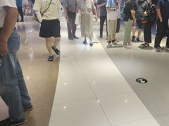 -家乐福(四元桥购物中心店)