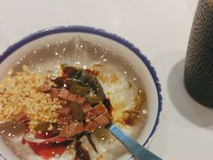 -红渡小香·牛肉麻辣香锅(车站南路店)