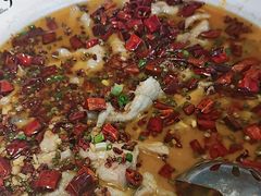 -严记小天府酸菜鱼(西四路店)