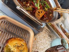 -小董哥烤串·爆汁大油边(故宫店)
