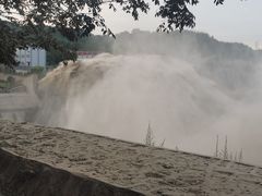 -黄河小浪底水利枢纽风景区