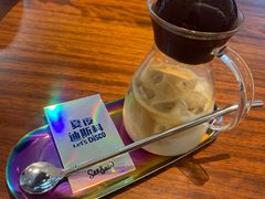蹦迪啵啵球-Seesaw Coffee(上海尚悦湾店)