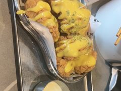 -W COLLECTIVE  DESSERT SHOP