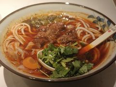 -鑫花溪牛肉米粉(凤凰街创始总店)