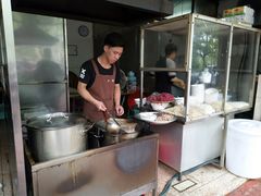 -潮镇老尾牛杂(环城西路店)