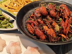 -肥肥虾庄·金牌油焖大虾(杨园滨江时代walk店)