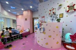 -爱玩爱游亲子母婴(旭辉广场店)