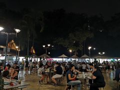 -纽顿熟食中心