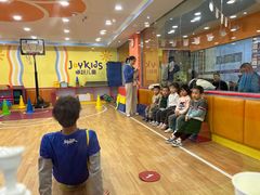 -卓跃儿童运动馆·体能·跳绳·篮球(滨江东中心店)