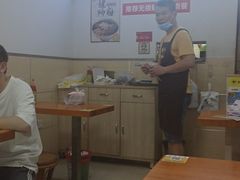 大堂-韵姐牛奶甜品世家