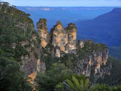 -悉尼蓝山三姐妹峰