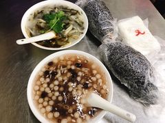-芳婆糕团店(王府大街店)