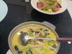 -香山湖家家宴(中山陵店)