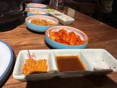 -明洞阿姨·韩式酱蟹烤肉·创意料理(三元桥店)