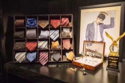 -THE QUEEN(北京店)