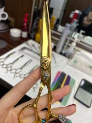 -构想时尚发型会所