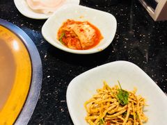 -猪啊牛呀羊啊铜盘烤肉(正大广场店)