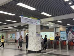 -烈士陵园(地铁站)