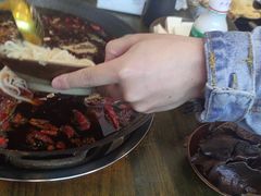 -黄潇洒老火锅(九眼桥宏济巷店)