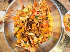 -七欣天香辣蟹火锅(上海银亿滨江店)