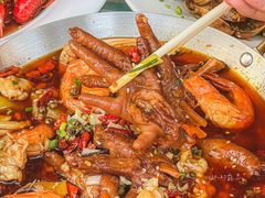 -捌贰虾蟹·江湖菜馆(江汉路店)
