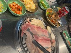 -欧巴炭烤肉오빠숯불구이(南京东路店)