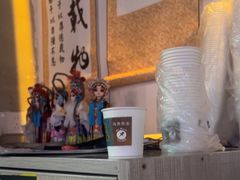 -荒岛实景沉浸密室(江汉路1店)