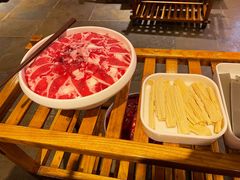 -快活林酸汤鱼鲜品火锅店(甲秀楼店)