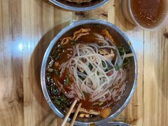-柳州肥姨妈大骨螺蛳粉(东靖路店)