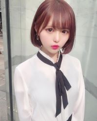 -AYO SALON