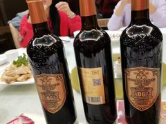 -万山楼海鲜酒家·二十三年老字号