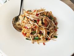 又酸又辣小豆芽-味莊·青岛菜(云霄路店)