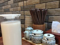 豆浆-保儿牛肉面(万象城店)