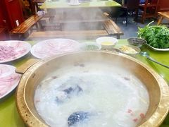 -颜氏双江清水鱼一养身火锅(磁器口店)