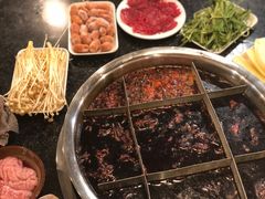-邓莽子老火锅(中兴路总店)
