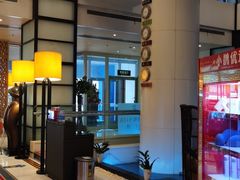 -喜鹊愉家酒店(郑州曼哈顿博览中心地铁站店)