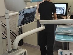 -维乐口腔(格林门诊长宁店)