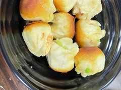 -赵宝美煎包店