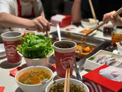 -海底捞火锅鲜切牛肉主题店(长寿路店)