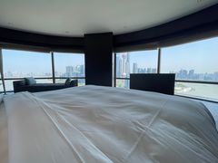 -上海外滩茂悦大酒店