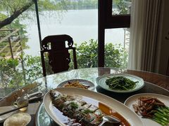 -东湖食堂·湖景餐厅•会议